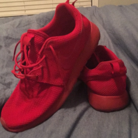 triple red roshes